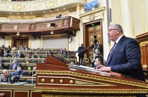  وزير الزراعة يتحدث عن الاكتفاء الذاتي من الدواجن