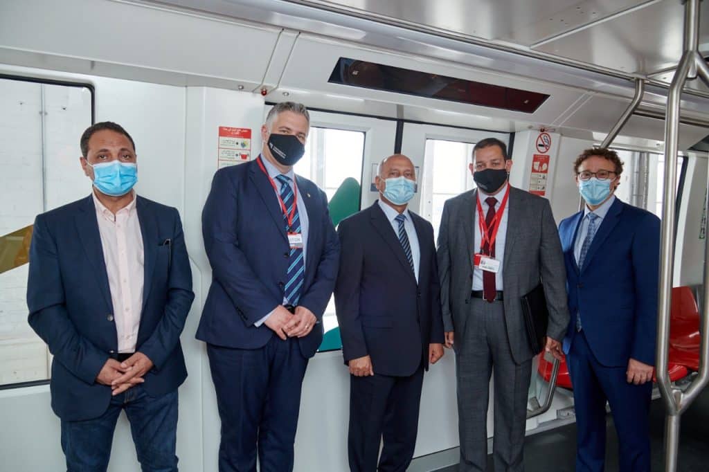 ما هي نسبة تنفيذ المونوريل وكم تبلغ سرعته؟ ت