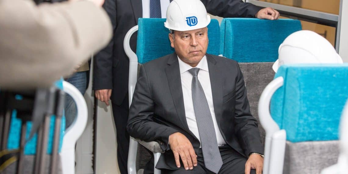 الفريق كامل الوزير وجه السائقين بعدم استخدام تقنية ATC لتسببها في تأخر القطارات