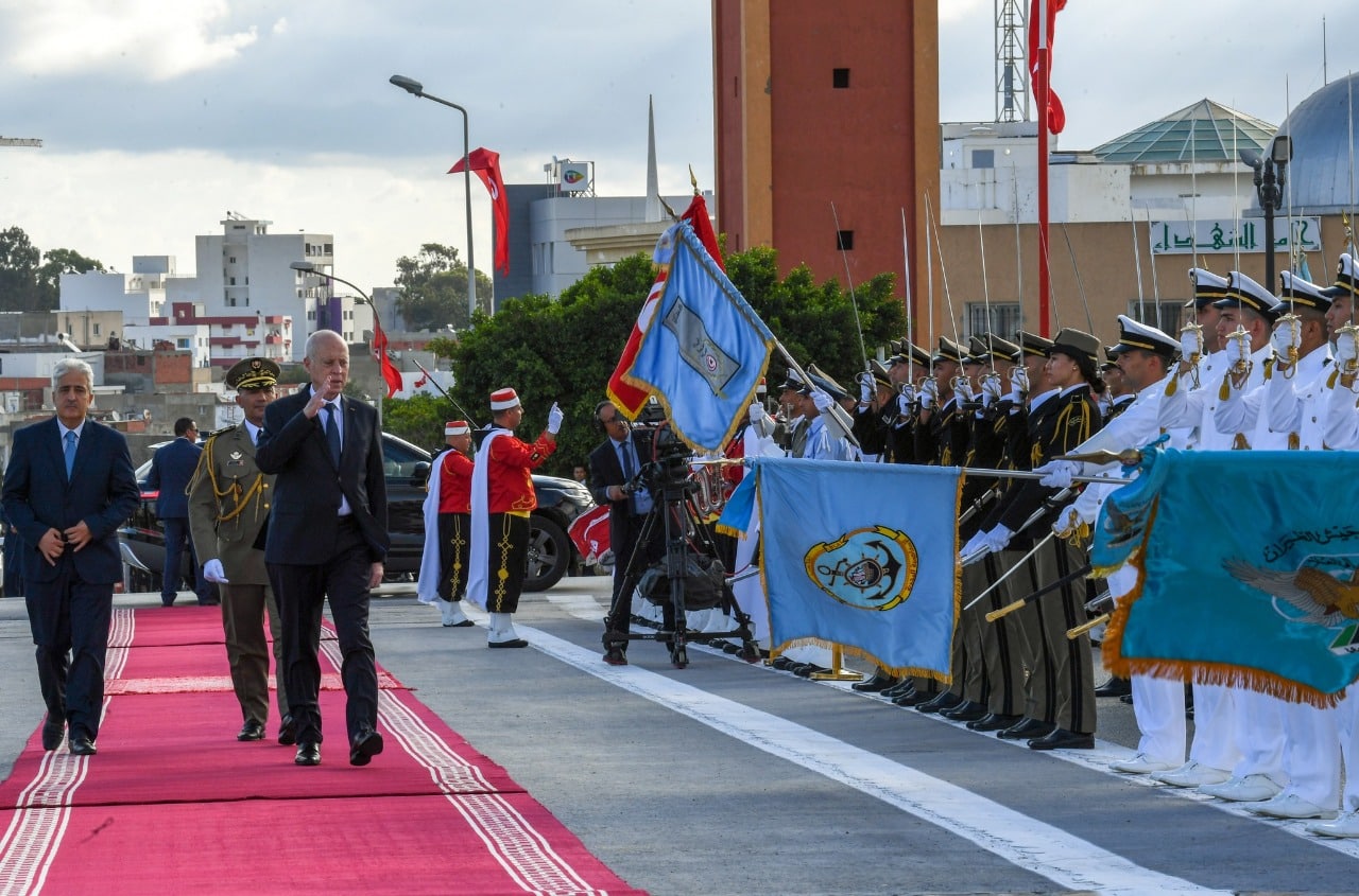 الرئيس التونسي يشرف على موكب احتفال الذكرى 59 ليوم الجلاء