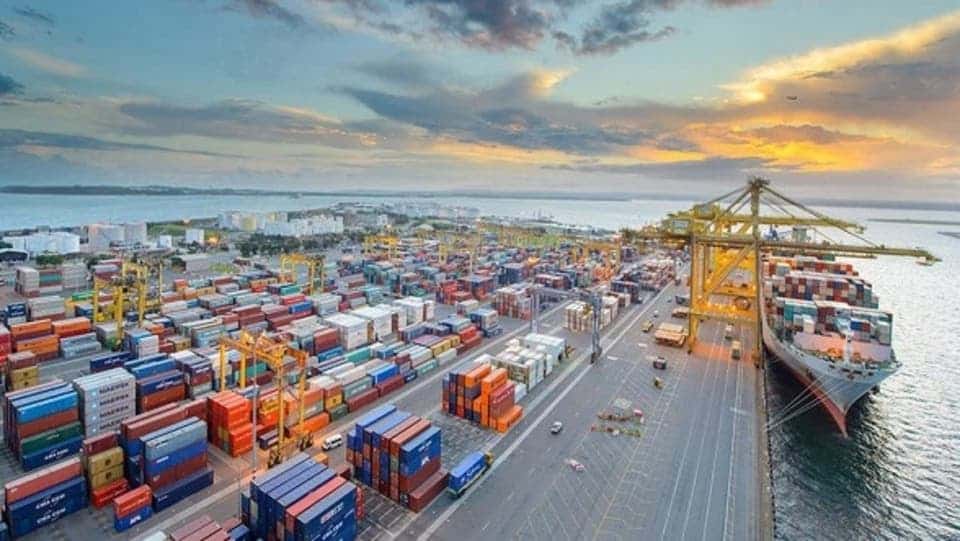 ميناء العين السخنة 