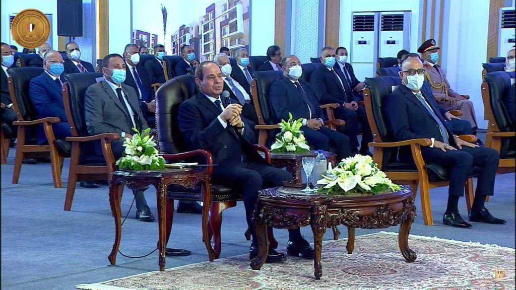 الحد الأدنى للأجور بلغ 400 جنيه عام 2010 فيما ارتفع ل700 جنيه عام 2011