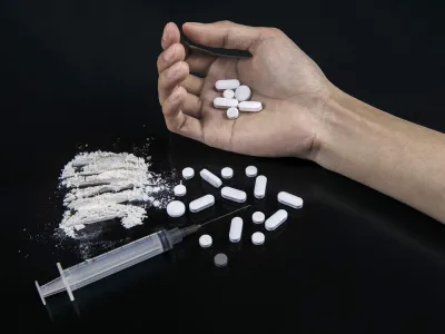 تضارُب كبير بين نِسب تعاطي سائقي المدارس في تصريحات وتقارير 