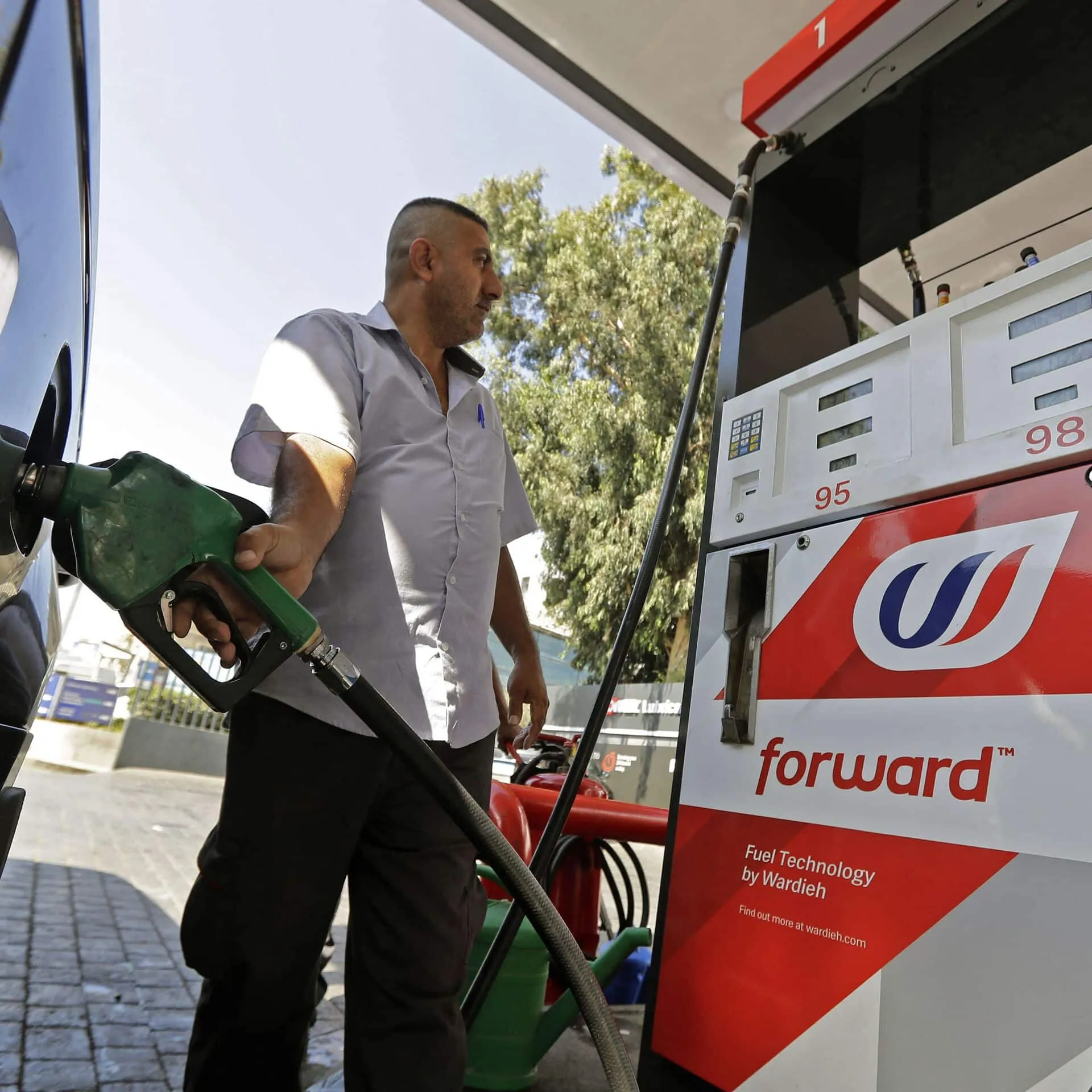 تصريح مضلل بشأن عدم علم اللجنة المالية بالبرلمان العراقي بفقرة الضرائب على الوقود