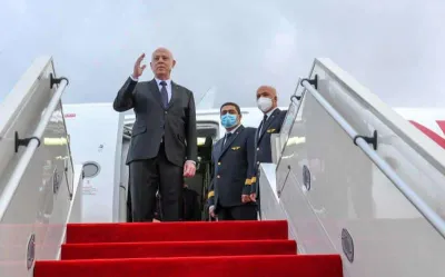 هل اقتصرت صلاحيات الرئيس التونسي على العلاقات الخارجية كما يقول 