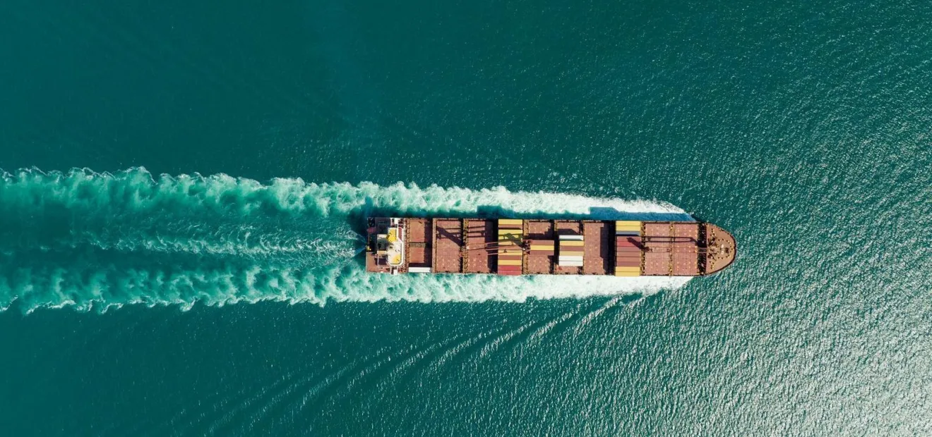 سماح إيران بعبور السفن الليبية لـ