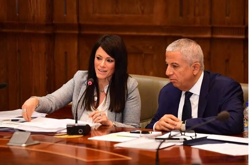 بفارق 1.5 مليار دولار.. تضارب في بيانات التعاون الدولي حول محفظة التمويل