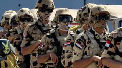 السعودية لم تعلن أن الجيش المصري ساعد في حماية الخليج.. وبوتن لم يقل إن البحرية المصرية 