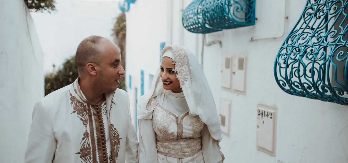 الادعاء بأن زيجة من بين كل زيجتين تنتهي بالطلاق في تونس 