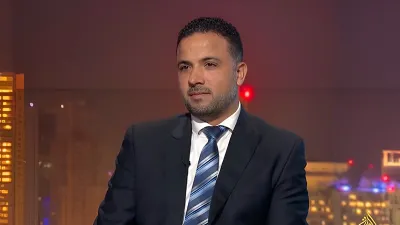 الصور المنتشرة لتسليم سيف الدين مخلوف إلى تونس 