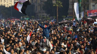 بعد ربط السيسي بين سعر الدولار وثورة يناير.. نتتبع مسار 