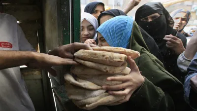غياب أرقام الفقر في مصر لسنوات.. هل خفض 
