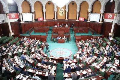 البرلمان التونسي تلقّى 12 مبادرةً تشريعيةً وليس 3 مبادرات فقط