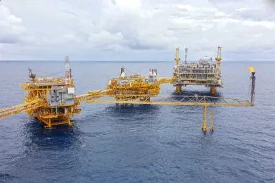 كم كشفًا بتروليًا لمصر خلال آخر 8 سنوات؟ أرقام 