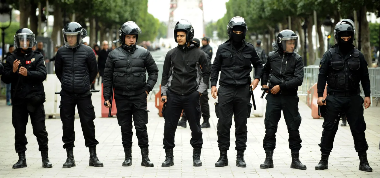 الادعاء بعثور الأمن التونسي على رشاشات ثقيلة 