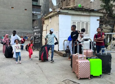 مصر تستضيف مليون و88 ألف لاجئ وطالب لجوء فقط وليس 10 ملايين