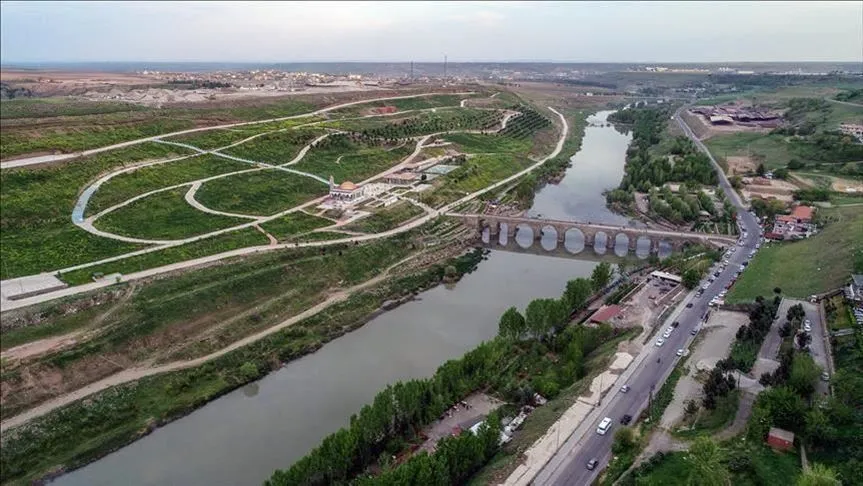 هل أهدرت حكومة الكاظمي خزين العراق المائي كما تقول الوزارة الجديدة؟