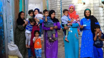 معدل الإنجاب في مصر 2.8 طفل وليس 3.5 طفل لكل سيدة