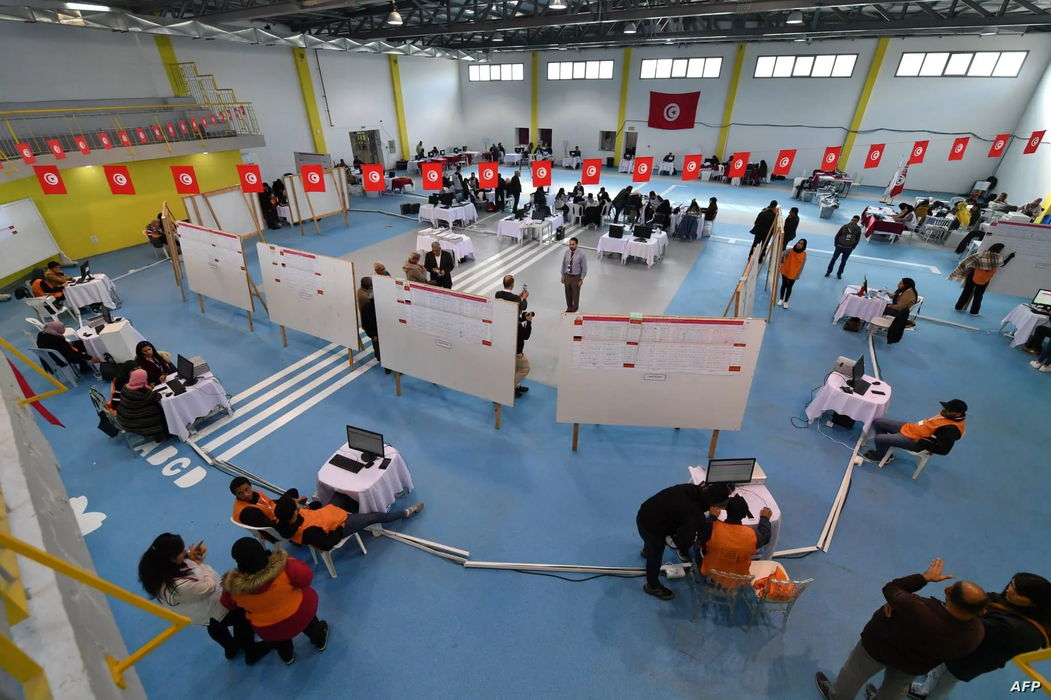 هيئة الانتخابات التونسيّة لم تسجّل 4 ملايين ناخب آليا
