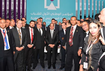 الشباب يمثلون 21% فقط من المصريين وليس 67%