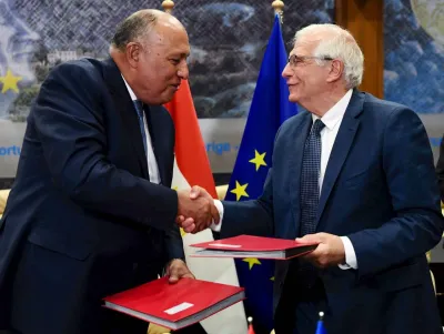 الادعاء بتقلص الفرق بين الصادرات والواردات المصرية لدول الاتحاد الأوروبي 