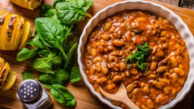 ما هي كمية مخزون الفول الذي تملكه مصر؟ تصريحات رئيس شُعبة البقوليات 