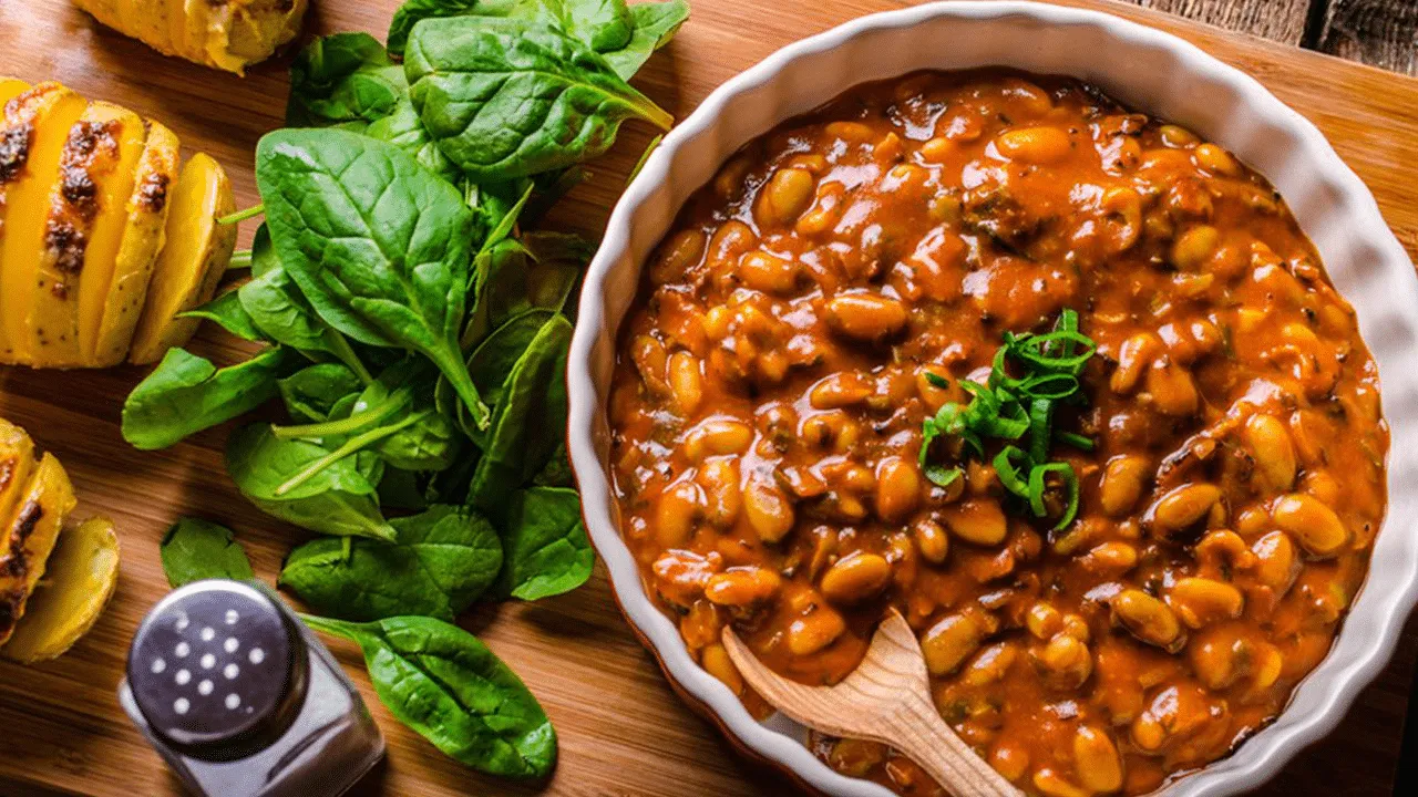 ما هي كمية مخزون الفول الذي تملكه مصر؟ تصريحات رئيس شُعبة البقوليات 