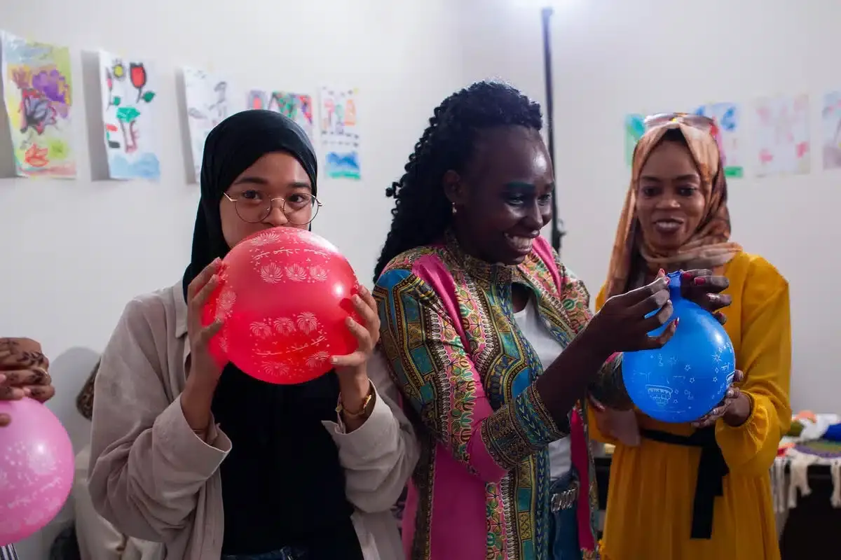 مصر تستضيف 800 ألف لاجئ وطالب لجوء فقط وليس 9 ملايين