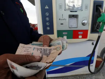 مصر تدعم المواد البترولية بـ154.4 مليار جنيهًا وليس 250 مليارًا