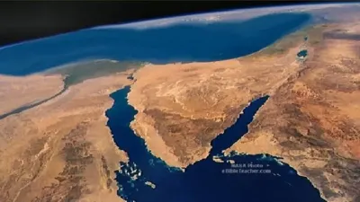 السيسي ليس هو من أصدر قرار حظر تملك الأجانب في سيناء