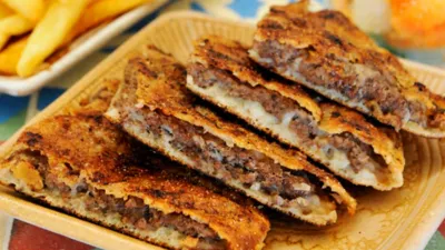 هل حقًا كشفت دراسة لكلية الزراعة عن وجود لحوم خنزير وكلاب بالأسواق؟