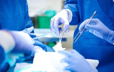 تونس ليست أول دولة تجري عمليات زراعة الكلى والقلب المفتوح