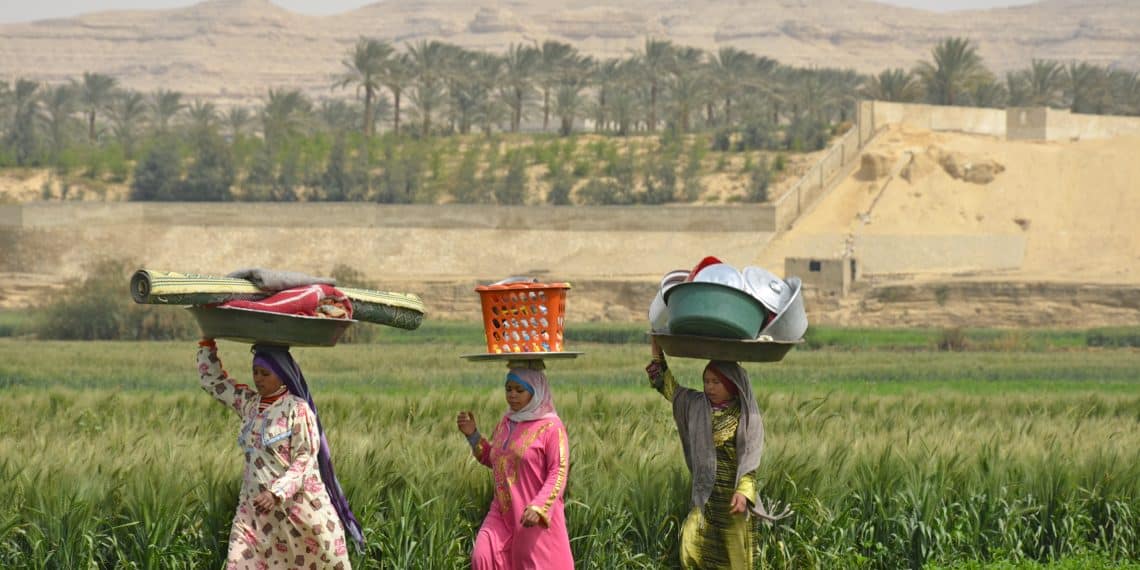 بفروق مئات المليارات.. تضارب في الأرقام الرسمية لمبادرة السيسي “حياة كريمة”