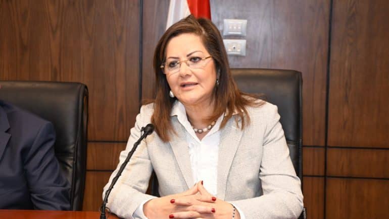 هالة السعيد وزيرة التخطيط والتنمية الاقتصادية تتحدث عن التهاب الكبد الوبائي في مصر
