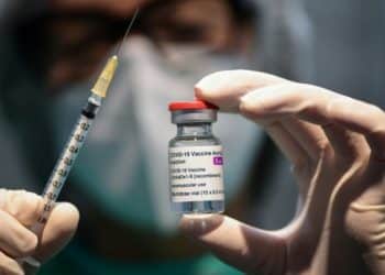 وزارة الصحة لم توقف التطعيم بلقاح فيروس كورونا “أسترازينيكا”