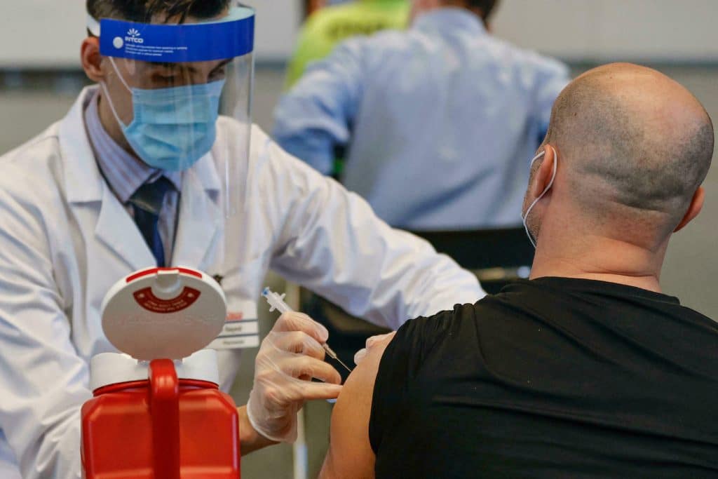 لقاح جونسون أند جونسون كان فعالًا بنسبة 100% في منع الوفاة