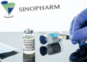 ما الحقيقة وراء تلقي جرعة ثالثة من لقاح “سينوفارم” فى مصر؟.. تعرف