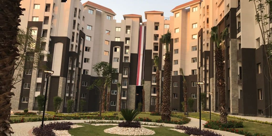 كم يبلغ عدد الوحدات السكنية التي بنتها الدولة منذ 2014 وحتى 2020؟