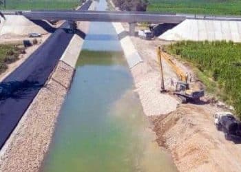 لماذا تتضارب التصريحات الحكومية حول تكلفة مشروع تبطين وتأهيل الترع؟