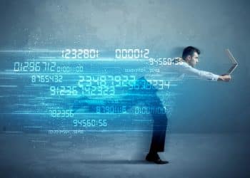 وزير الاتصالات يعيد إعلان معلومات قديمة حول سرعة الانترنت بهدف الإثارة.. فما هي؟