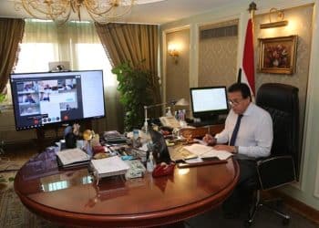 وزير التعليم العالي أعاد إعلان إنجازات قديمة بمجال البحث العلمي بهدف الإثارة.. كيف ذلك؟