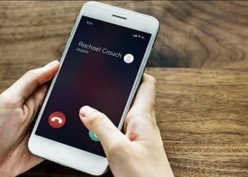 ما هي قصة شائعة فرض 10 قروش على متلقي المكالمات الهاتفية؟