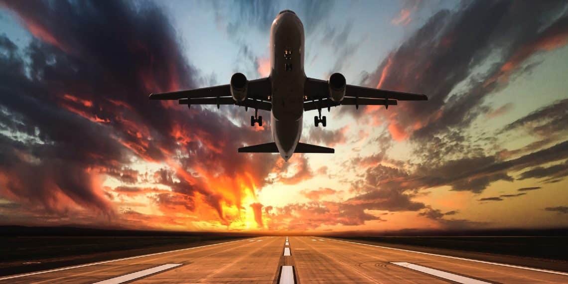 أرقام غير دقيقة لرئيس ”مصر للطيران“ حول خسائر الطيران حول العالم حتى نهاية 2023