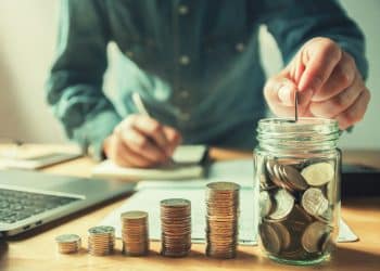 ماذا يعني قرار رئيس الوزراء بترشيد الإنفاق العام؟