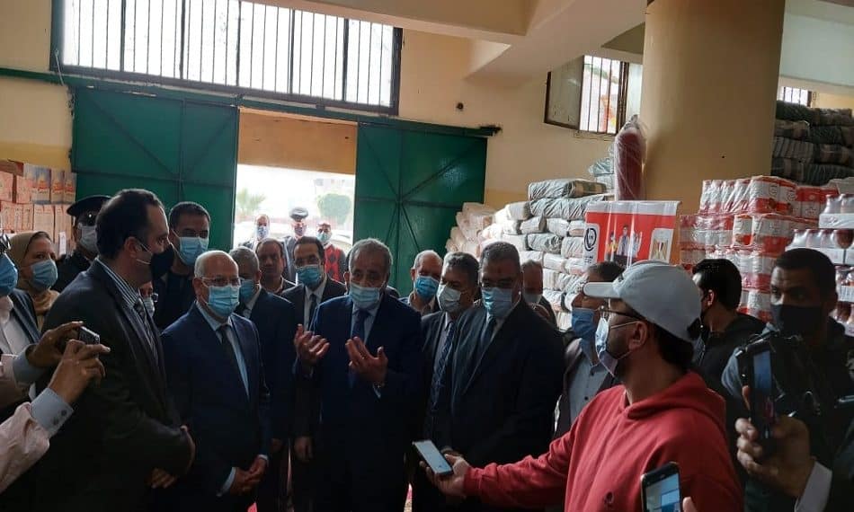 هل حقًا تسلم وزير التموين منصبه بدون جرام واحد من المخزون الاستراتيجي؟