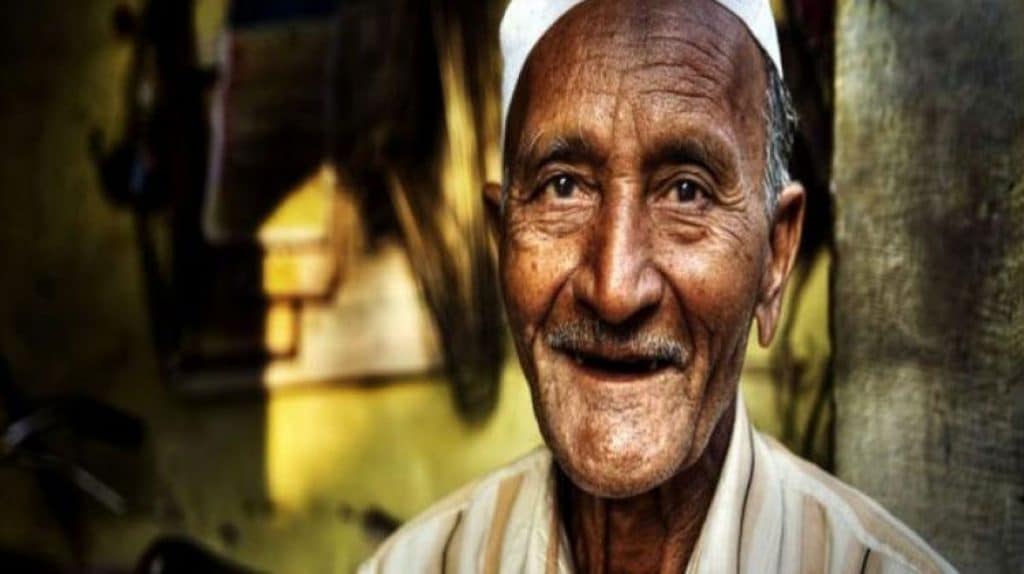 كم يبلغ عدد المصريين الأكبر من 65 عامًا؟