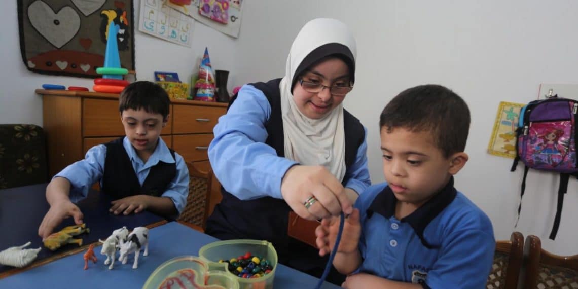 كم يبلُغ عدد طلاب “الدمج” في مصر؟ أرقام مسؤولة التعليم غير دقيقة