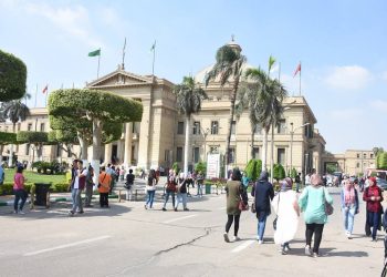 هل نفذت جامعة القاهرة أكبر تمويل للبحث العلمي في المؤسسات المصرية؟