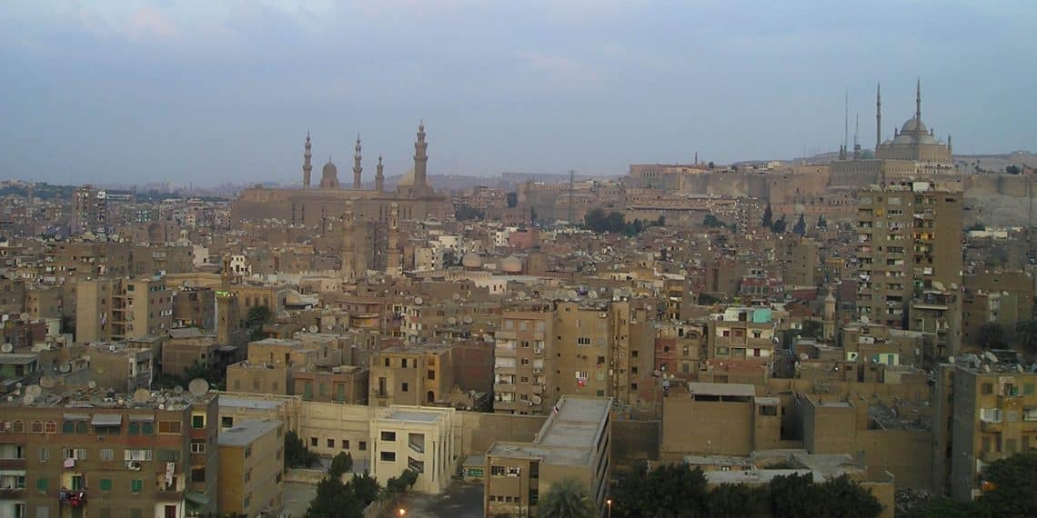 ما هي المِساحة التي نعيش عليها من أرض مصر؟ وهل زادت في آخر 10 سنوات؟