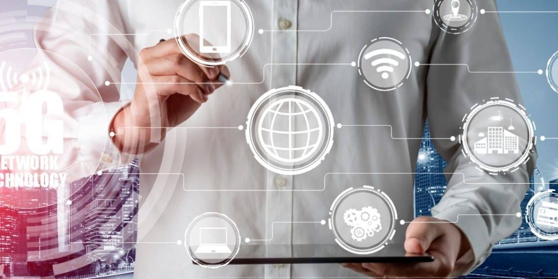 تصريح "انتقائي" لوزير الاتصالات حول تقدُم الحكومة في الجاهزية للذكاء الاصطناعي